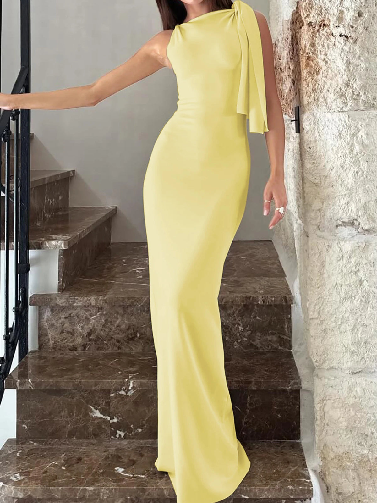 LaVirella Sleeveless Bodycon Maxi Dress