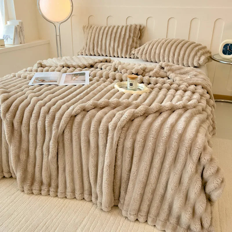 Super Soft Faux Rabbit Fur Plush Blanket