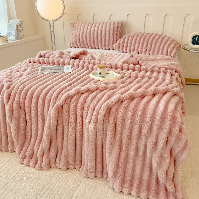 Super Soft Faux Rabbit Fur Plush Blanket