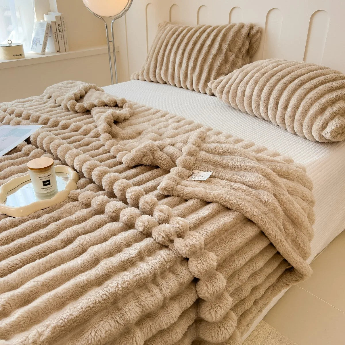 Thickened Wide Stripe Coral Fleece Blanket