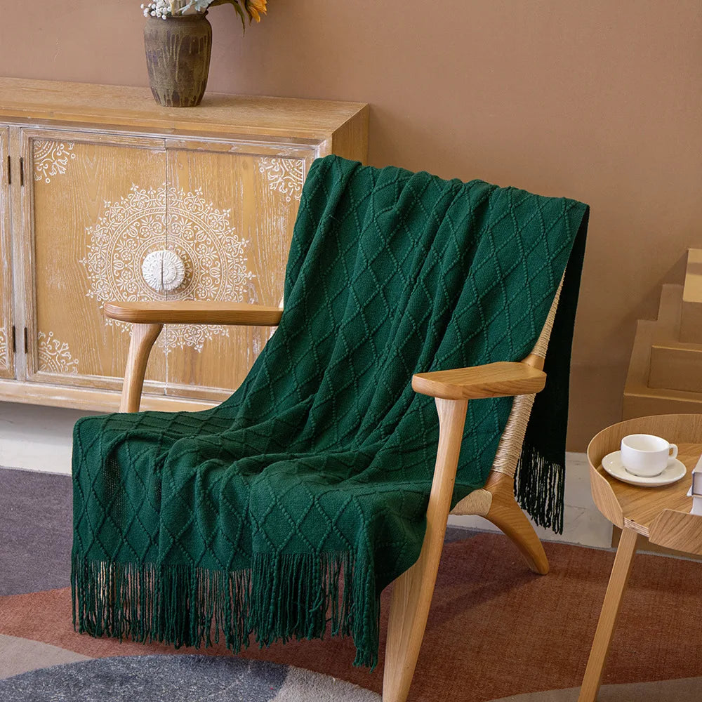 Dark Green Vintage Knit Tassel Throw Blanket