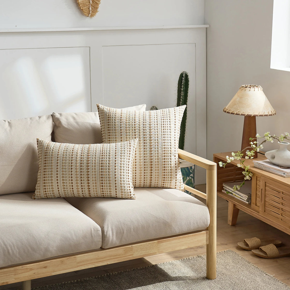 Nordic Polka Dot Textured Pillow Cover