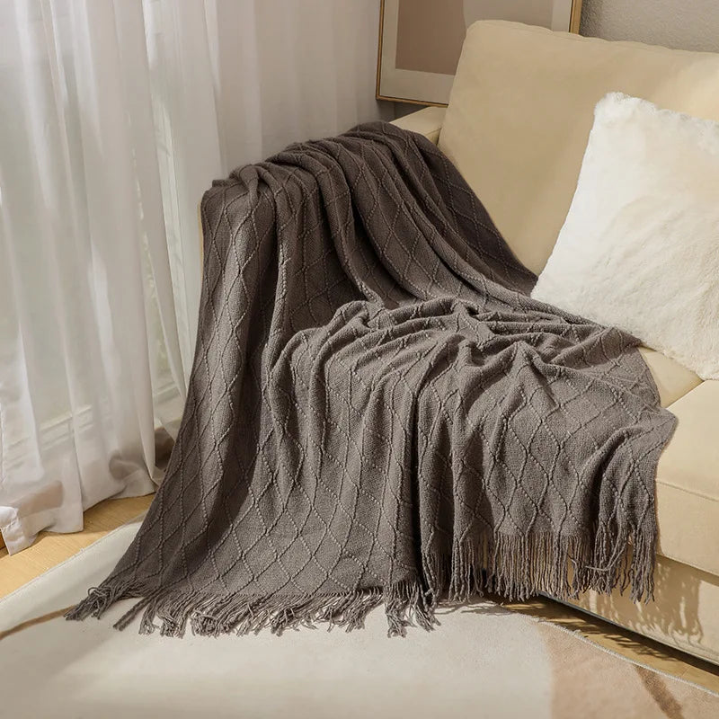 Dark Green Vintage Knit Tassel Throw Blanket