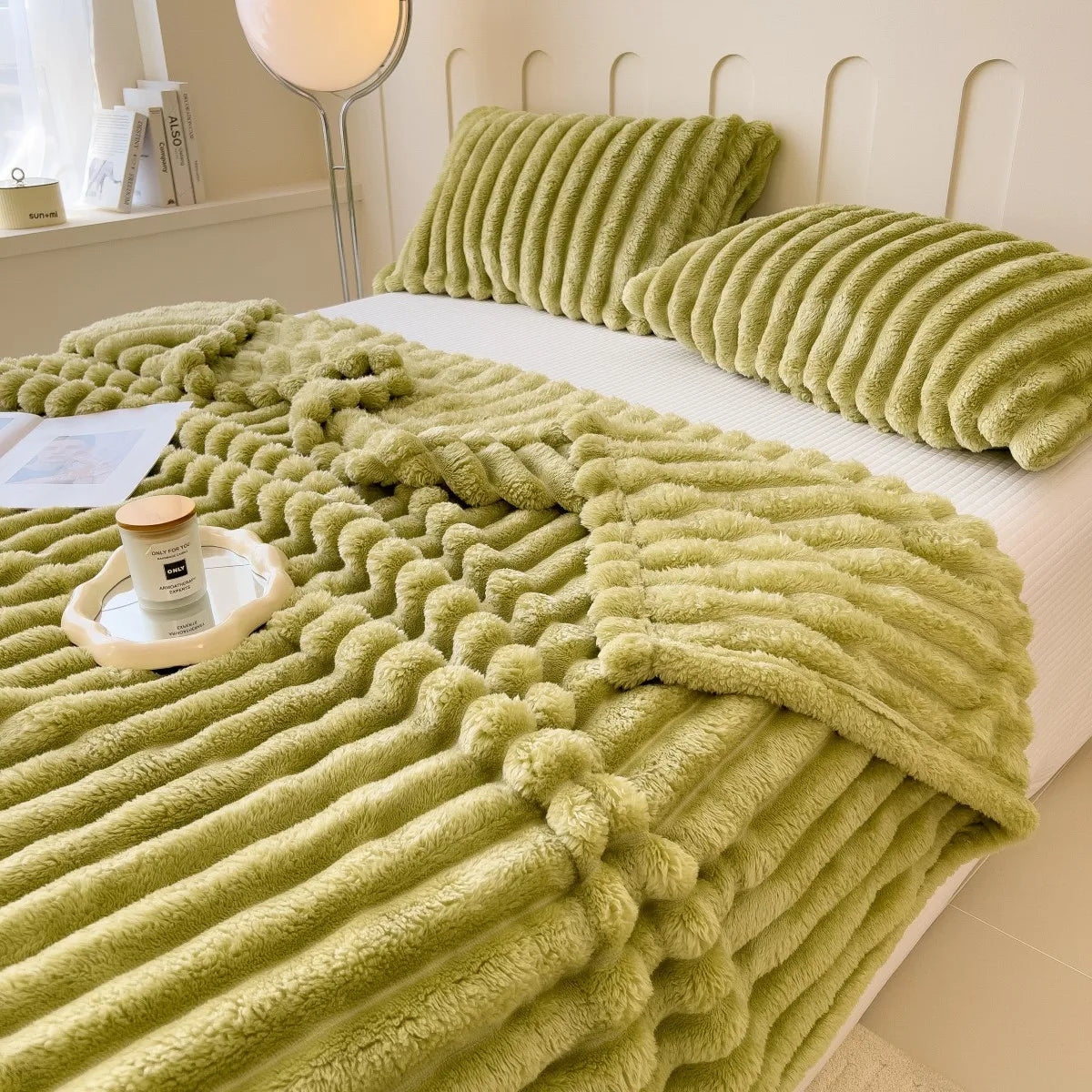 Thickened Wide Stripe Coral Fleece Blanket